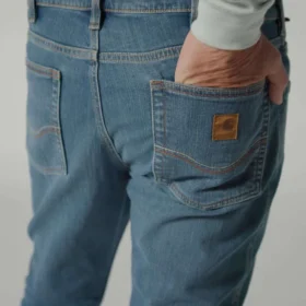 Herren-Jeans mit lockerer Passform, Bootcut-Schnitt, Rugged Flex und Flammschutz